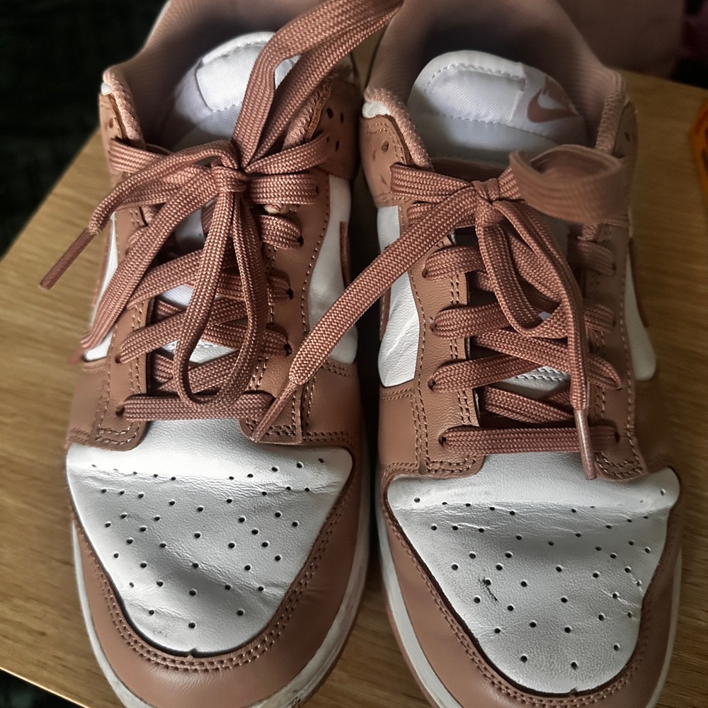 Nike Dunks - Picture 4 of 6
